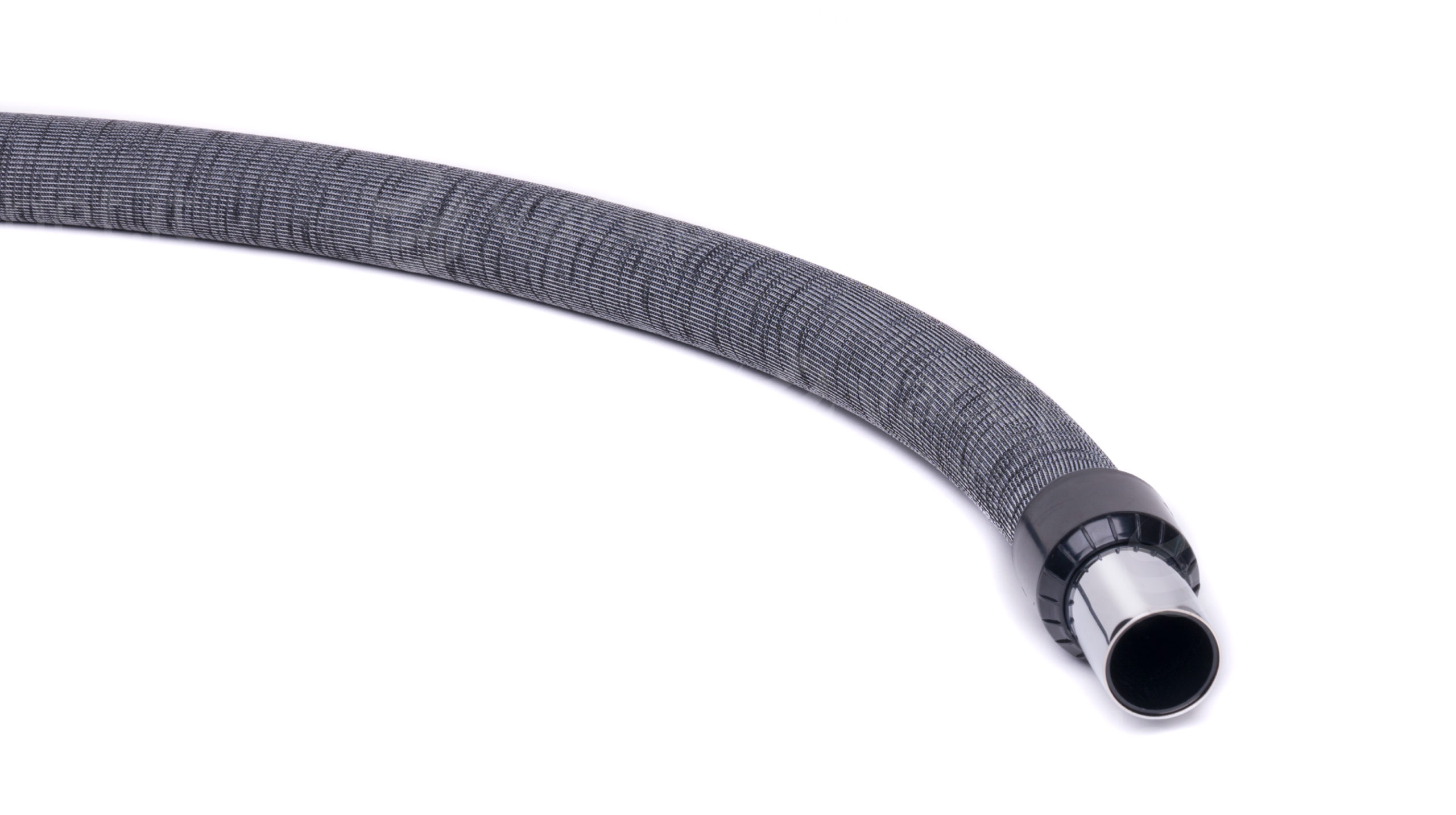 Dettaglio raccordo tubo-presa del tubo flessibile per aspirapolvere centralizzato con calza di rivestimento integrata